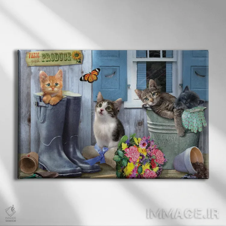 تابلو دکوراتیو گربه های باغچه اثر جوردانو استودیو - نمای روبهرو روی دیوار