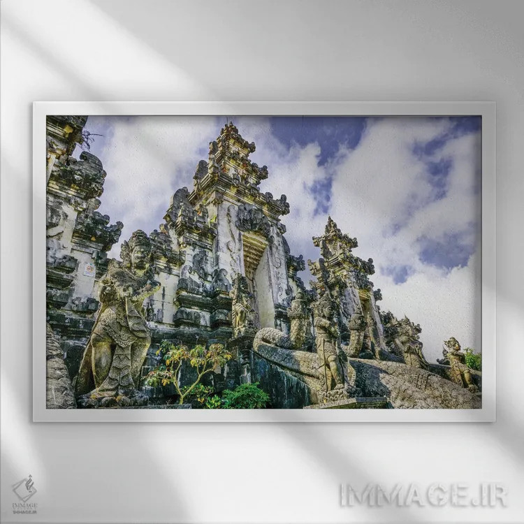 تابلو دکوراتیو زمین های باشکوه دروازه بهشت با هفت معبد مشرف به بلندترین کو… اثر گرگ جانستون - نمای قابدار سفید