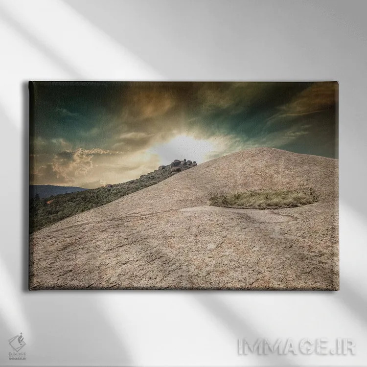 تابلو دکوراتیو کوه ۱ اثر گلاوکو منهالی - نمای روبهرو روی دیوار