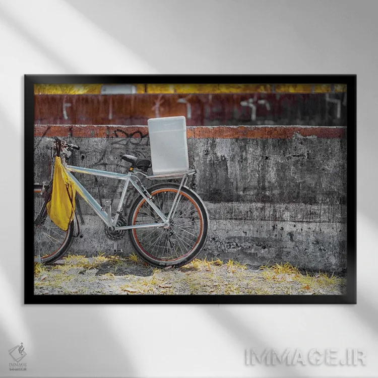 تابلو دکوراتیو دوچرخه اثر گلاوکو منهالی - نمای قابدار مشکی