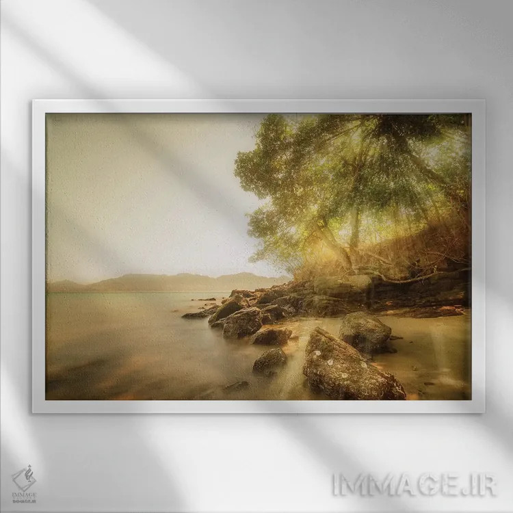 تابلو دکوراتیو تابش نور روی صخره ها اثر گلاوکو منهالی - نمای قابدار سفید