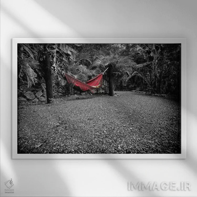 تابلو دکوراتیو آرامش بگیر اثر گلاوکو منهالی - نمای قابدار سفید