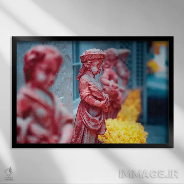 تابلو دکوراتیو فرشتگان اثر گلاوکو منهالی - نمای قابدار مشکی