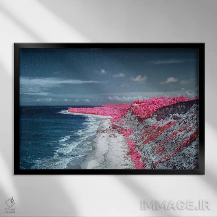 تابلو دکوراتیو ساحل سرخابی ساحلی اثر گلاوکو منهالی - نمای قابدار مشکی