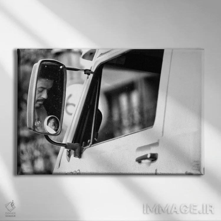 تابلو دکوراتیو عکاسی خیابانی ۳۴ اثر گلاوکو منهالی - نمای روبهرو روی دیوار