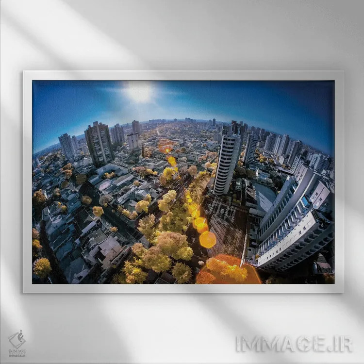 تابلو دکوراتیو لنز چشمی اثر گلاوکو منهالی - نمای قابدار سفید