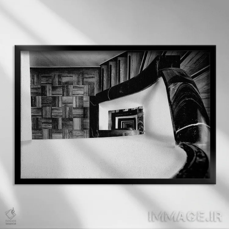 تابلو دکوراتیو عکاسی خیابانی ۵۲ اثر گلاوکو منهالی - نمای قابدار مشکی