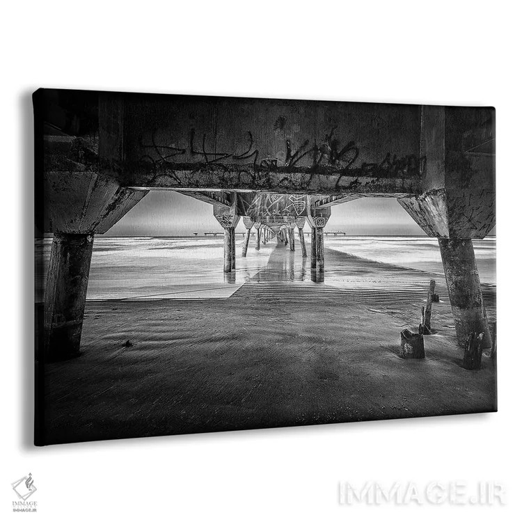 تابلو دکوراتیو اسکله در ساحل شماره ۲ اثر گلاوکو منهالی - نمای پرسپکتیو محصول