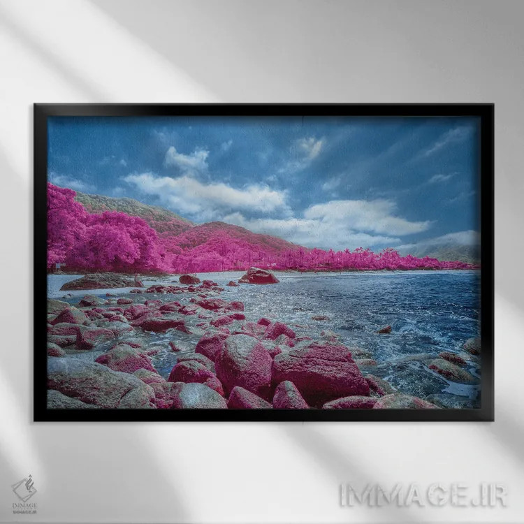 تابلو دکوراتیو ساحل هماهنگی اثر گلاوکو منهالی - نمای قابدار مشکی