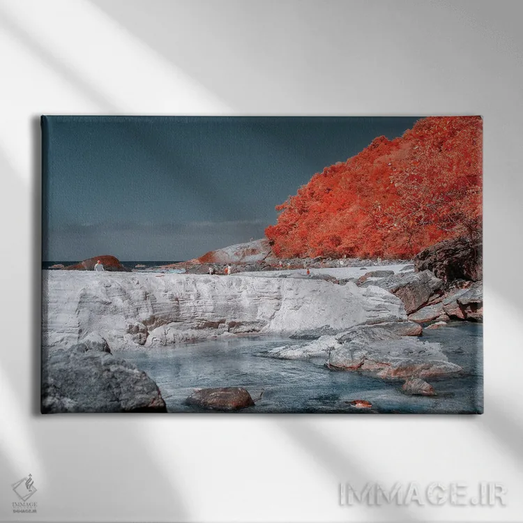 تابلو دکوراتیو قمقمه گناه اثر گلاوکو منهالی - نمای روبهرو روی دیوار