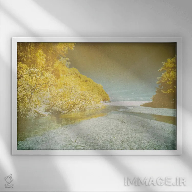 تابلو دکوراتیو ساحل شبیه بوم نقاشی اثر گلاوکو منهالی - نمای قابدار سفید