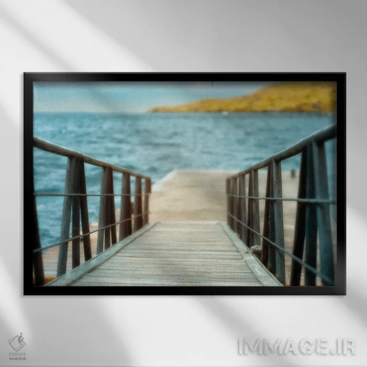 تابلو دکوراتیو خشم دگرگون شده اثر گلاوکو منهالی - نمای قابدار مشکی