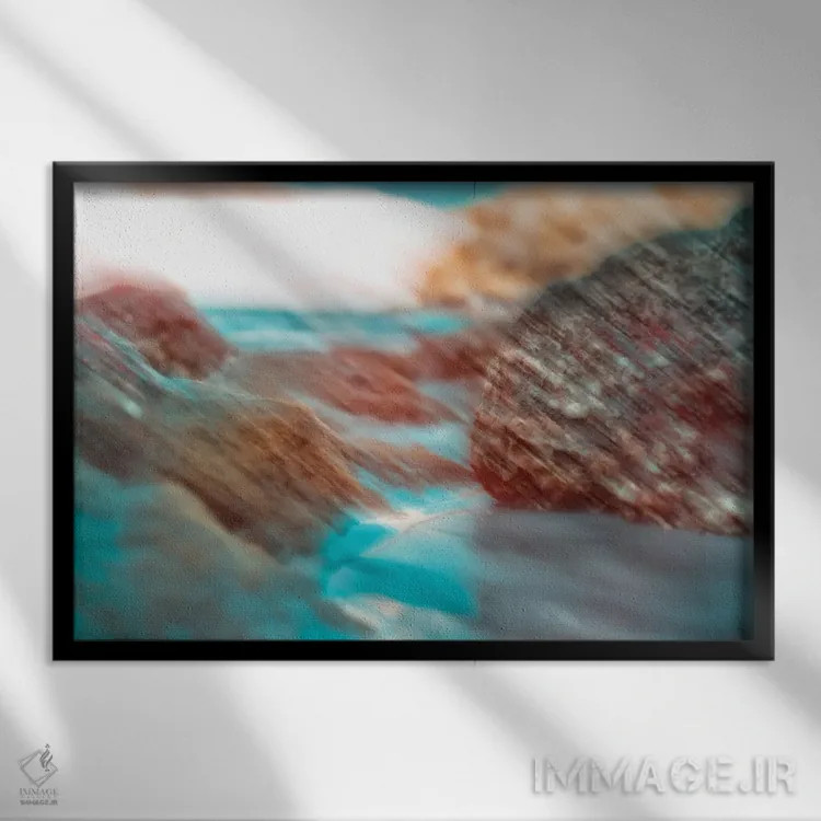 تابلو دکوراتیو لطافت خون اثر گلاوکو منهالی - نمای قابدار مشکی