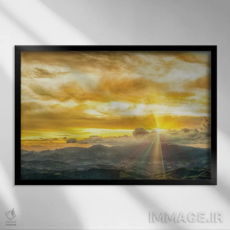 تابلو دکوراتیو ساعت طلایی اثر گلاوکو منهالی - نمای قابدار مشکی