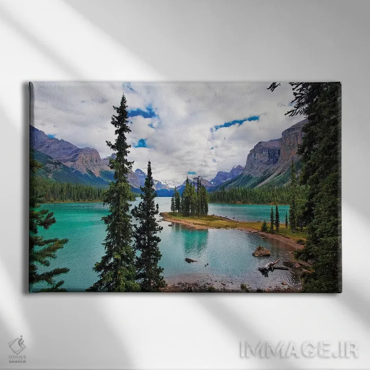 تابلو دکوراتیو نمای هوایی از جزیره اسپیریت، دریاچه مالین، پارک ملی جاسپر اثر جورج اوزه - نمای روبهرو روی دیوار