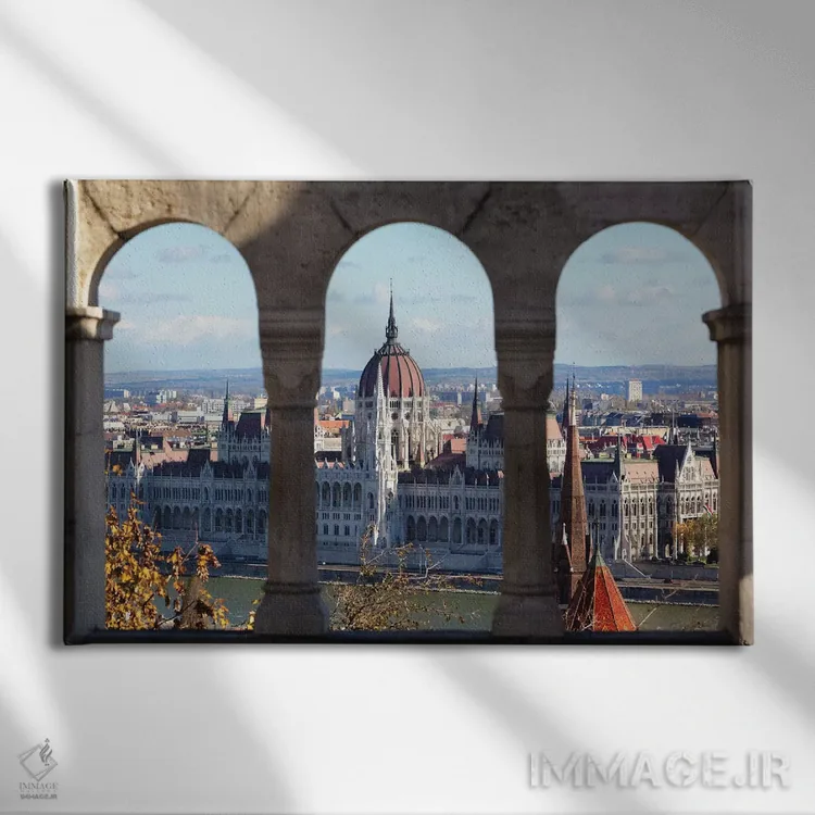 تابلو دکوراتیو نمای پارلمان مجارستان از میان طاق ها اثر جورج اوزه - نمای روبهرو روی دیوار