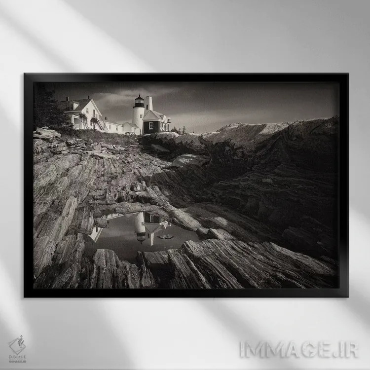 تابلو دکوراتیو انعکاس فانوس دریایی پوینت پیمکوئید، بریستول، مین اثر جورج اوزه - نمای قابدار مشکی