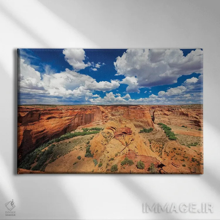 تابلو دکوراتیو دره سنگ ماسه ای قرمز، کنیون دو شی، آریزونا اثر جورج اوزه - نمای روبهرو روی دیوار