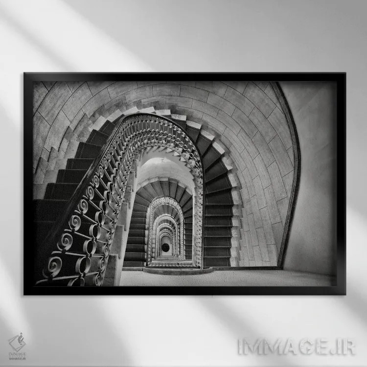 تابلو دکوراتیو نمای پرسپکتیو راه پله اثر جورج اوزه - نمای قابدار مشکی
