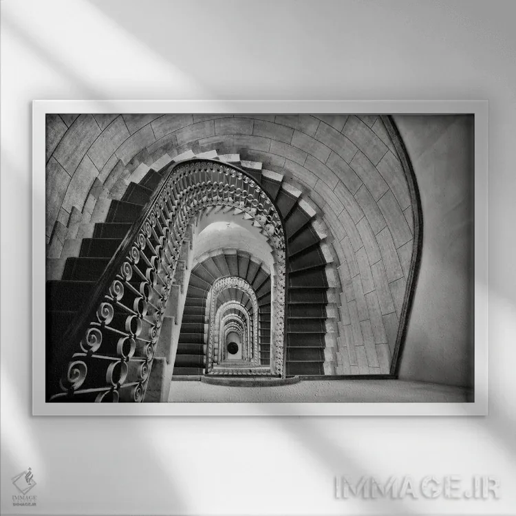 تابلو دکوراتیو نمای پرسپکتیو راه پله اثر جورج اوزه - نمای قابدار سفید