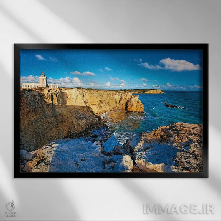 تابلو دکوراتیو نمای فانوس دریایی لس موریوس، کابو روخو، پورتوریکو اثر جورج اوزه - نمای قابدار مشکی
