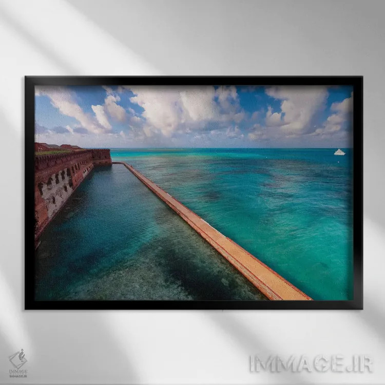 تابلو دکوراتیو دیوارهای دژ جفرسون، درای تورتوگاس، فلوریدا اثر جورج اوزه - نمای قابدار مشکی