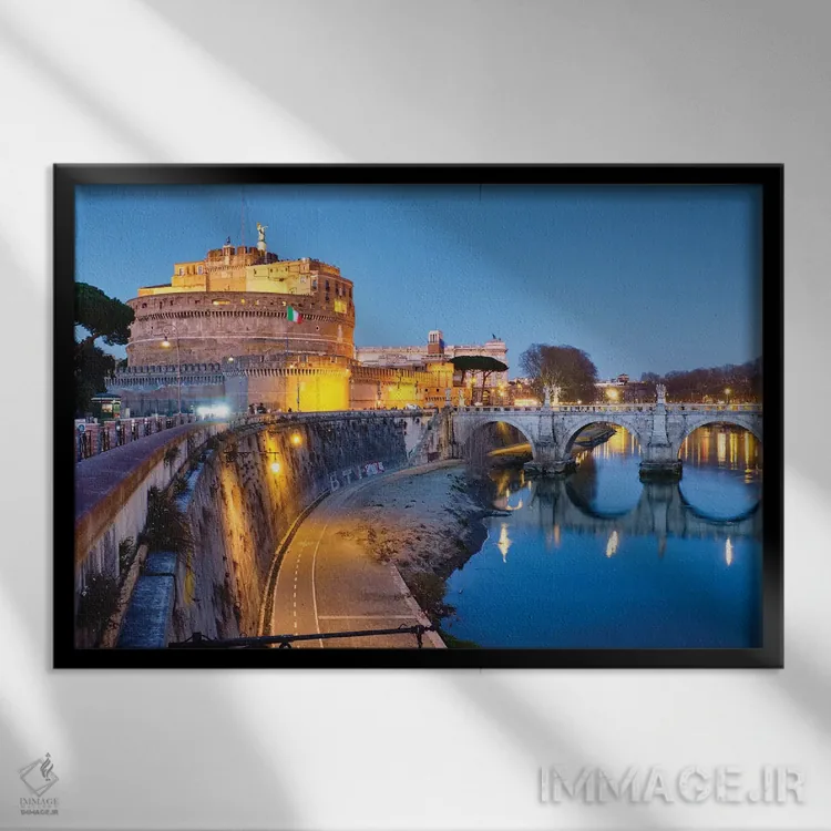 تابلو دکوراتیو دژ فرشته مقدس روشن شده در گرگ و میش، رم، لاتزیو، ایتالیا اثر جورج اوزه - نمای قابدار مشکی