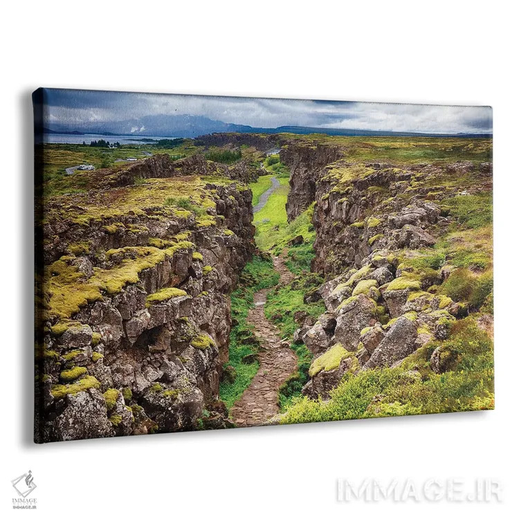 تابلو دکوراتیو گسل جداکننده آمریکا از اوراسیا، تنگ ولیر، ایسلند اثر جورج اوزه - نمای پرسپکتیو محصول