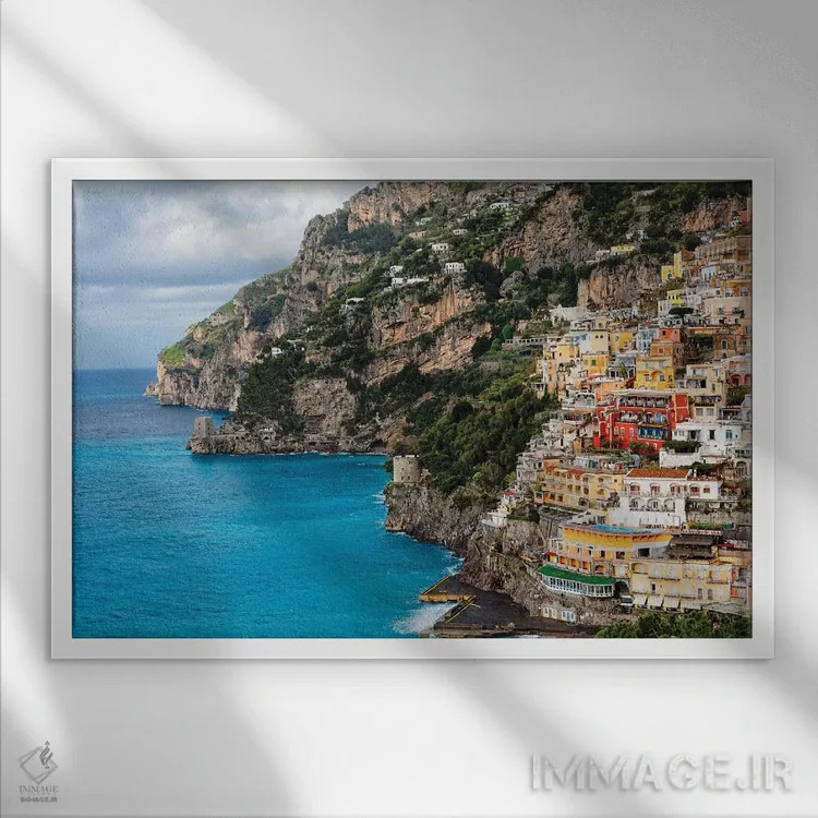 تابلو دکوراتیو شهر ساحلی دیدنی پوزیتانو اثر جورج اوزه - نمای قابدار سفید