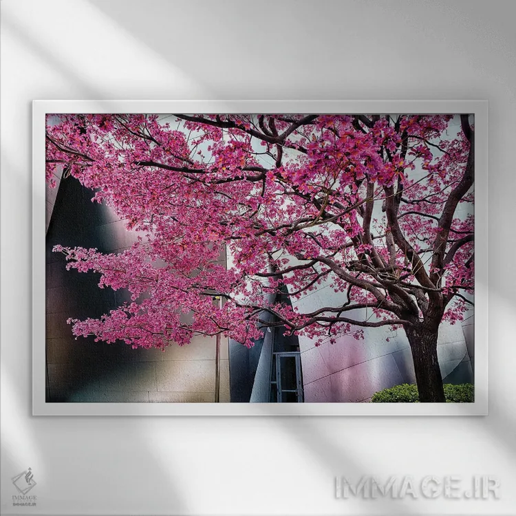 تابلو دکوراتیو بهار شهری اثر جورج اوزه - نمای قابدار سفید