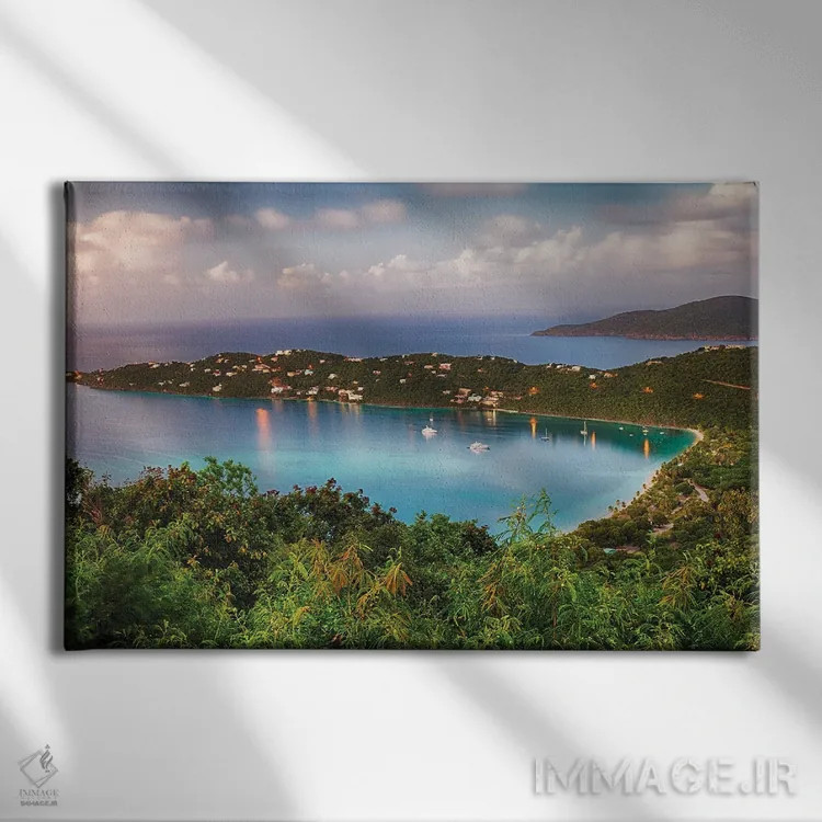 تابلو دکوراتیو نمای پانوراما از خلیج ماگنز بعد از غروب، سنت توماس اثر جورج اوزه - نمای روبهرو روی دیوار