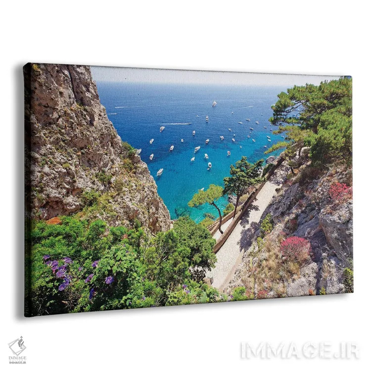 تابلو دکوراتیو ساحل با مسیر پیاده روی، ویا کروپس، کاپری، کامپانیا، ایتالیا اثر جورج اوزه - نمای پرسپکتیو محصول