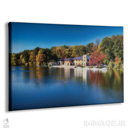 تابلو دکوراتیو خانه قایق روی دریاچه کارنگی با شاخ و برگ پاییزی اثر جورج اوزه - نمای پرسپکتیو محصول