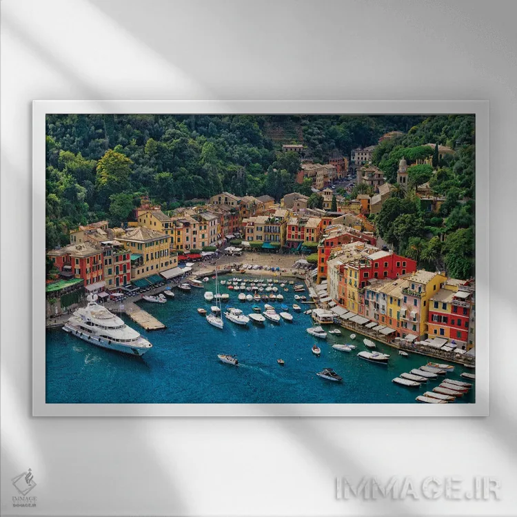تابلو دکوراتیو بندر کوچک با قایق ها و قایق های تفریحی، پورتوفینو، لیگوریا، ا… اثر جورج اوزه - نمای قابدار سفید
