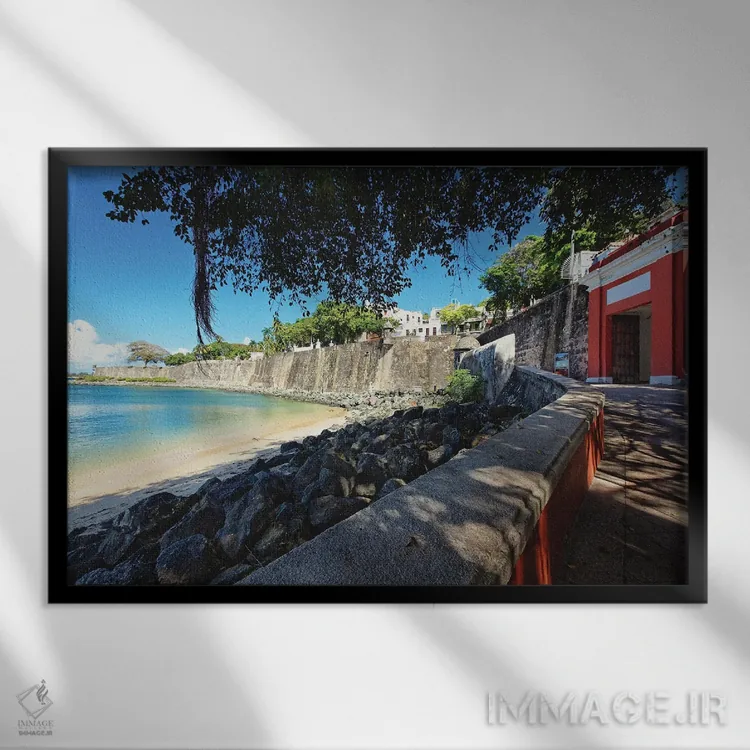 تابلو دکوراتیو نمای دروازه شهری سن خوان قدیمی، پورتوریکو اثر جورج اوزه - نمای قابدار مشکی