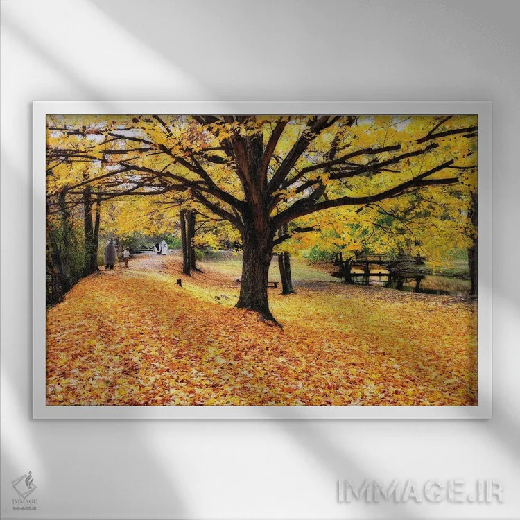 تابلو دکوراتیو منظره بیرونی هالووین اثر جورج اوزه - نمای قابدار سفید