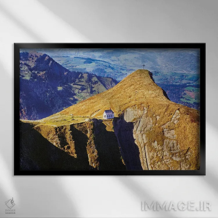 تابلو دکوراتیو کلیسای کوچک روی کوه، کوه پیلاتوس، نیدوالدن، سوئیس اثر جورج اوزه - نمای قابدار مشکی
