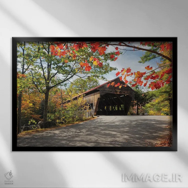 تابلو دکوراتیو نمای از پایین پل سرپوشیده، آلبانی، نیوهمپشایر اثر جورج اوزه - نمای قابدار مشکی