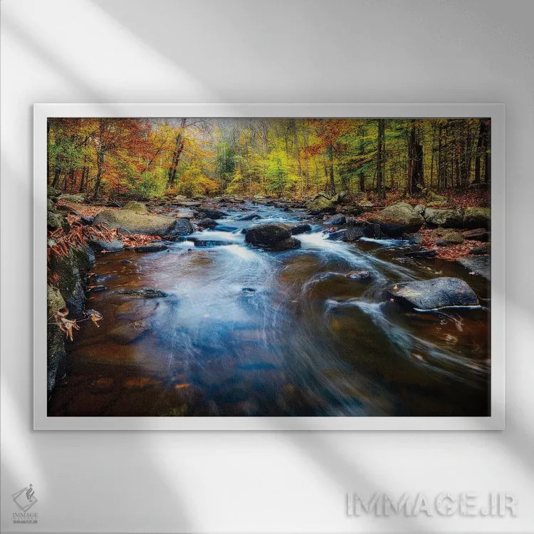 تابلو دکوراتیو منظره پاییزی رودخانه صخره ای، نیوجرسی اثر جورج اوزه - نمای قابدار سفید