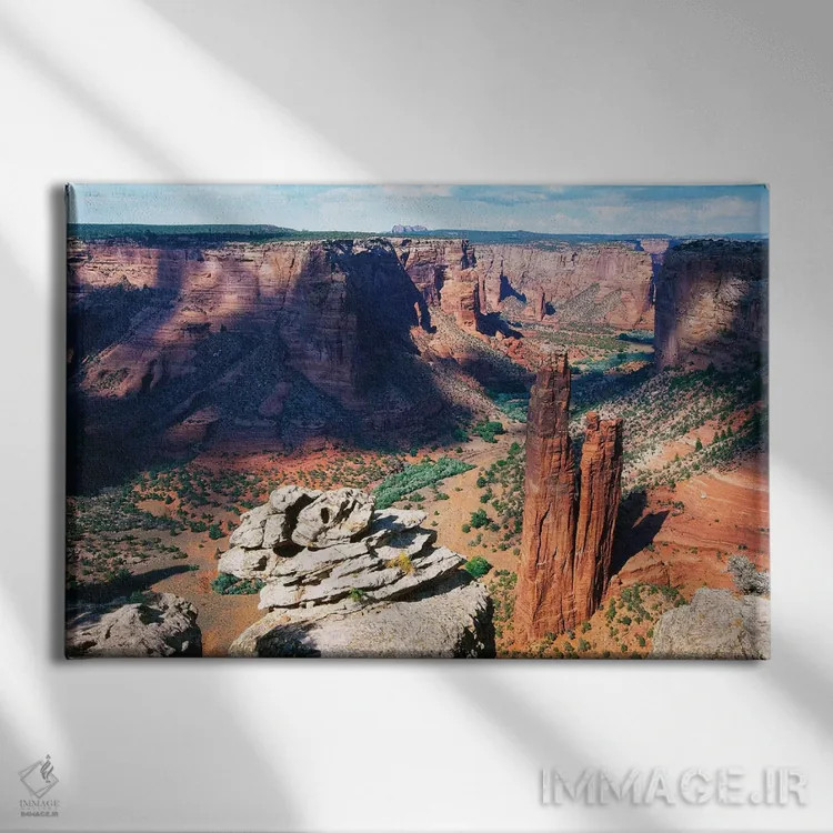 تابلو دکوراتیو نمای بالا از تنگه، کنیون د شی در اسپایدر راک، آریزونا اثر جورج اوزه - نمای روبهرو روی دیوار