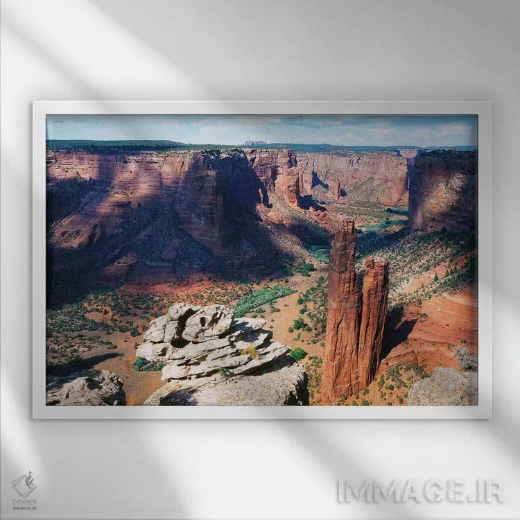 تابلو دکوراتیو نمای بالا از تنگه، کنیون د شی در اسپایدر راک، آریزونا اثر جورج اوزه - نمای قابدار سفید