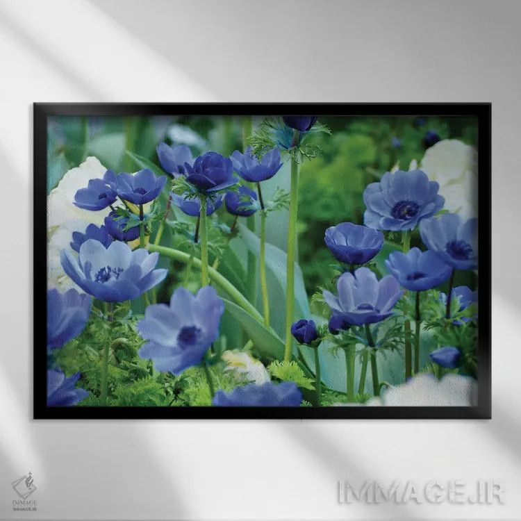 تابلو دکوراتیو سایه های آبی شاداب اثر گیل پک - نمای قابدار مشکی