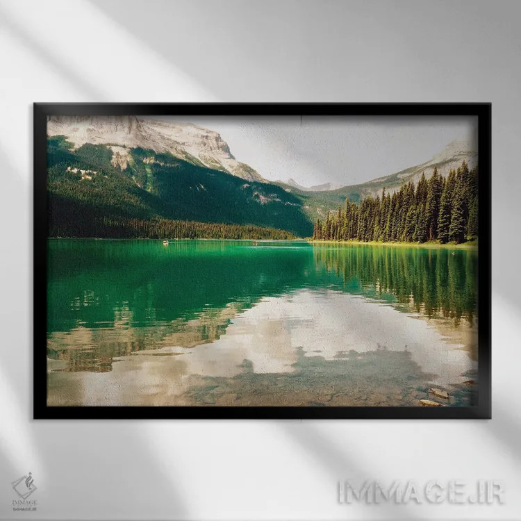 تابلو دکوراتیو نمای شفاف دریاچه اثر گیل پک - نمای قابدار مشکی