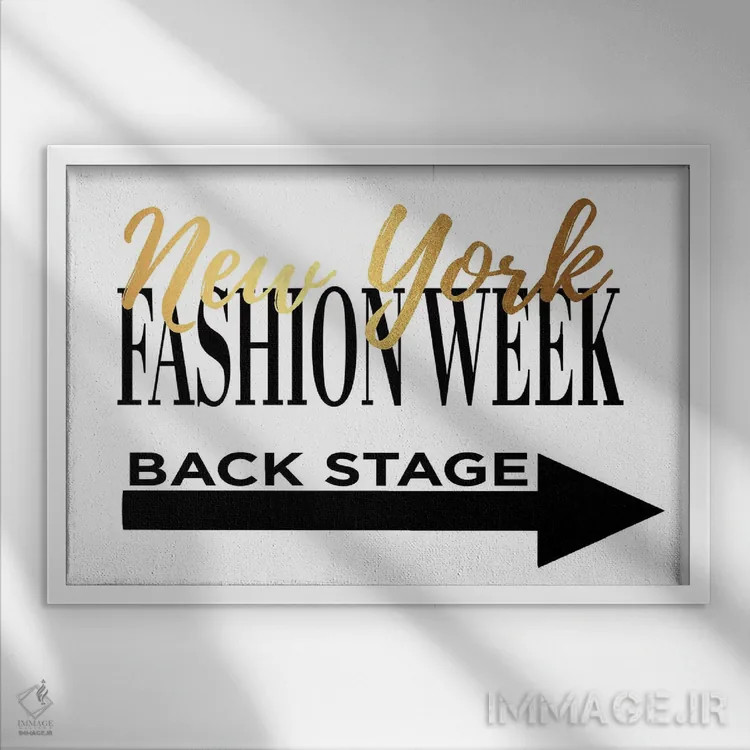 تابلو دکوراتیو هفته مد نیویورک طلایی اثر آماندا گرینوود - نمای قابدار سفید
