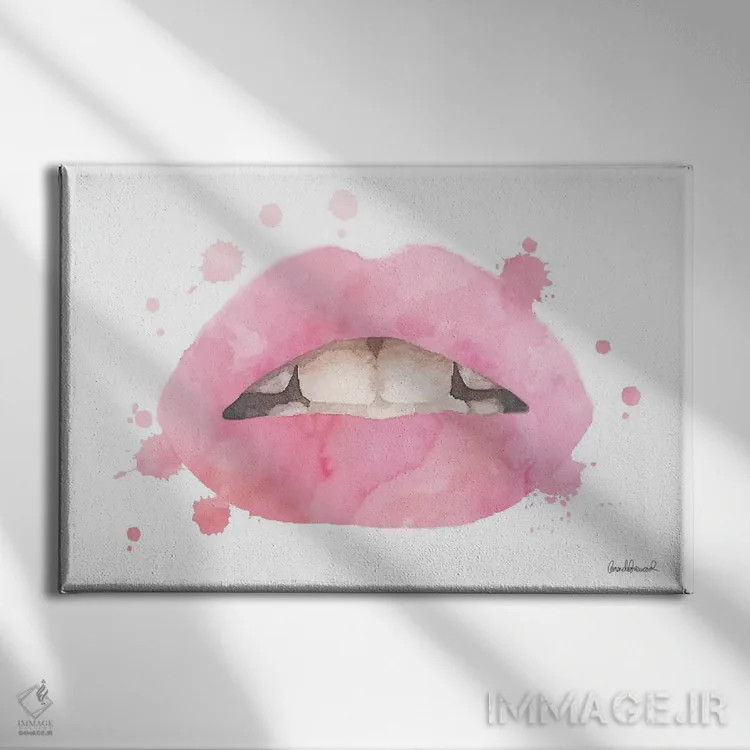 تابلو دکوراتیو Pale Pink,لب ها با پاشش آبرنگی صورتی کمرنگ اثر آماندا گرینوود - نمای روبهرو روی دیوار