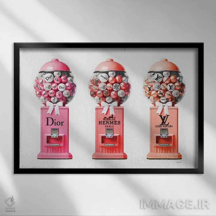 تابلو دکوراتیو دستگاه توپ آدامس در مجموعه ای در رنگ های روشن اثر آماندا گرینوود - نمای قابدار مشکی