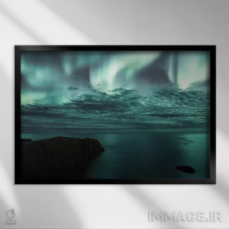 تابلو دکوراتیو شفق قطبی III اثر لوک آنتونی گرم - نمای قابدار مشکی