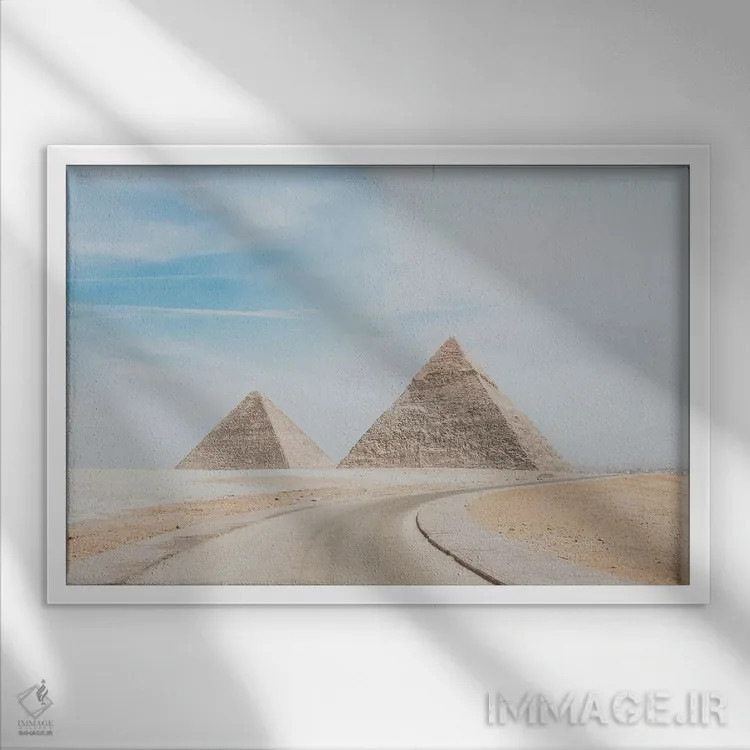 تابلو دکوراتیو اهرام مصر اثر لوک آنتونی گرم - نمای قابدار سفید