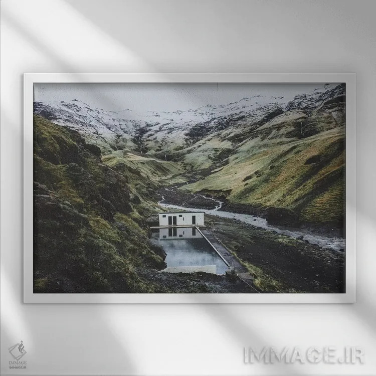 تابلو دکوراتیو سلجاوالالاگ، ایسلند اثر لوک آنتونی گرم - نمای قابدار سفید