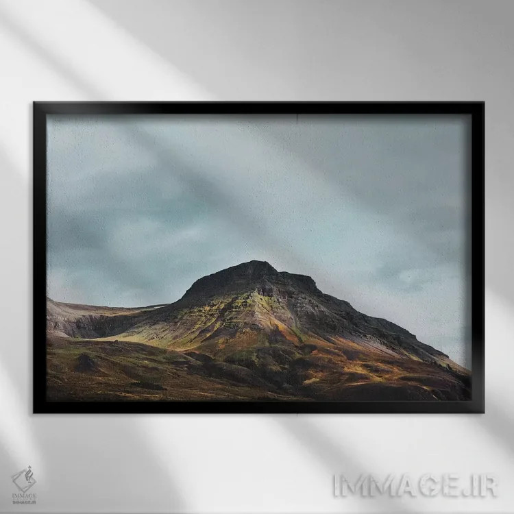 تابلو دکوراتیو ایسلند - ۹ اثر لوک آنتونی گرم - نمای قابدار مشکی